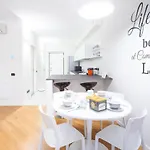 White Flat In Center By Rent アパート
