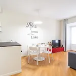 アパート White Flat In Center By Rent *