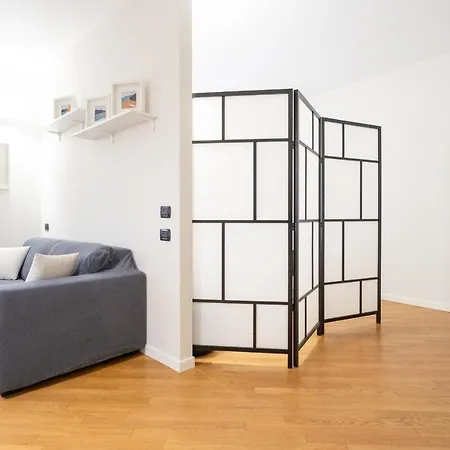 アパート White Flat In Center By Rent *